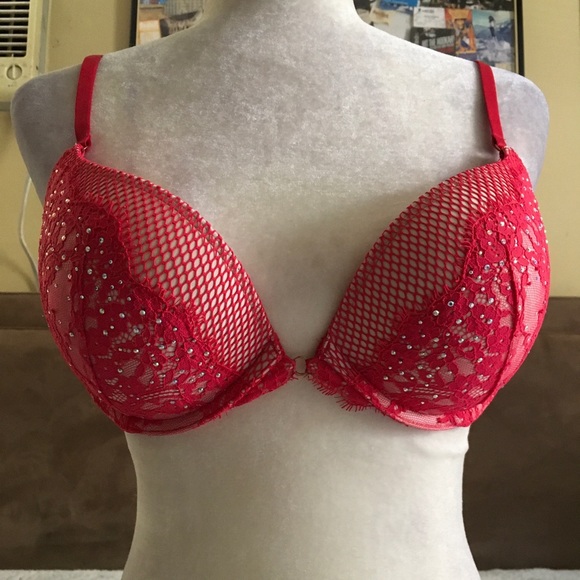 Victoria’s Secret Very Sexy Push up bra - Picture 2 of 7